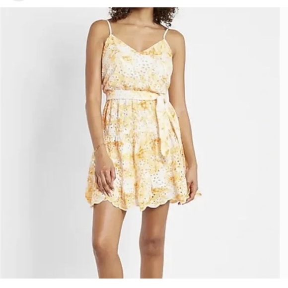 Express Printed Eyelet Mini Dress in Yellow Tie Dye Size Small Women’s - Picture 4 of 15